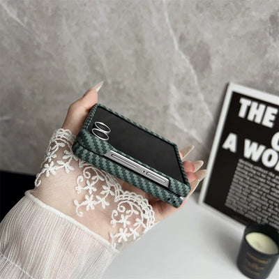 CarbonLuxe Flip series Ultra-Thin MagSafe Carbon Armor Case