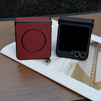FlipForge Carbon – Ultra-Thin Carbon Fiber Z Flip Case